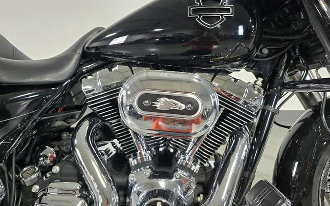 2014 Harley-Davidson® FLHXS - Street Glide® Special