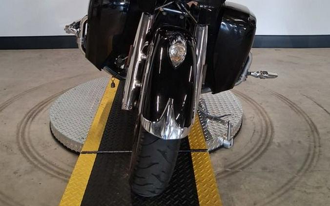 2016 Indian Motorcycle® Roadmaster® Thunder Black