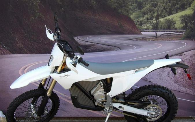 2026 Stark VARG EX 80 hp Medium 165-200lbs (Enduro)