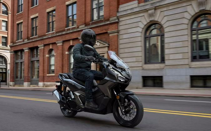 2027 Honda ADV160 Matte Black Metallic - 300581