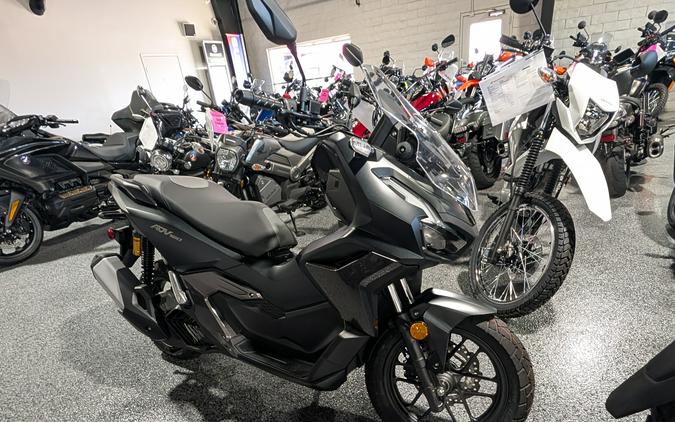 2027 Honda ADV160 Matte Black Metallic - 300581