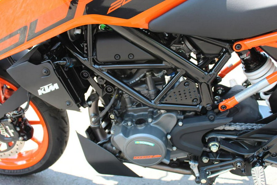 2023 KTM DUKE 200