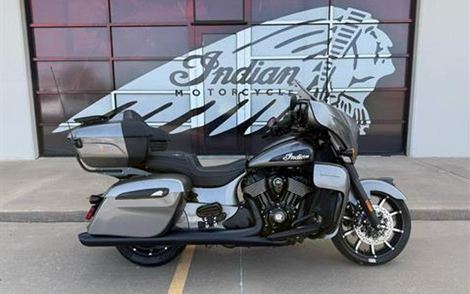 2025 Indian Motorcycle Roadmaster® Dark Horse®