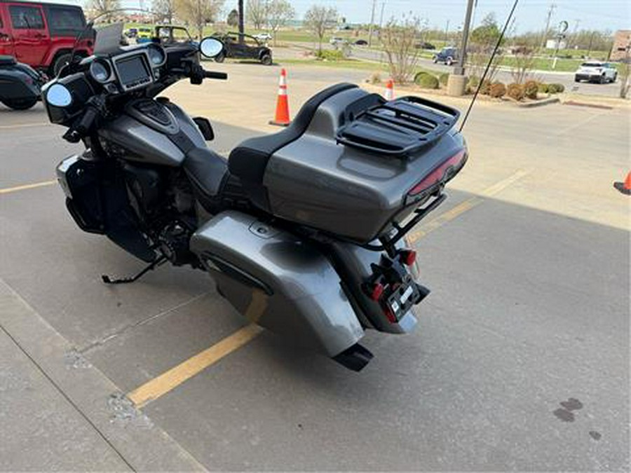 2025 Indian Motorcycle Roadmaster® Dark Horse®