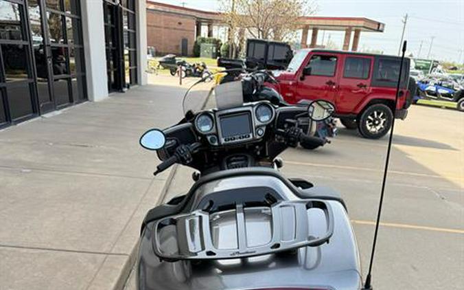 2025 Indian Motorcycle Roadmaster® Dark Horse®