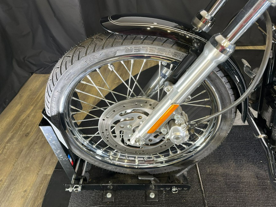 2004 Harley-Davidson Sportster® XL 1200 Custom