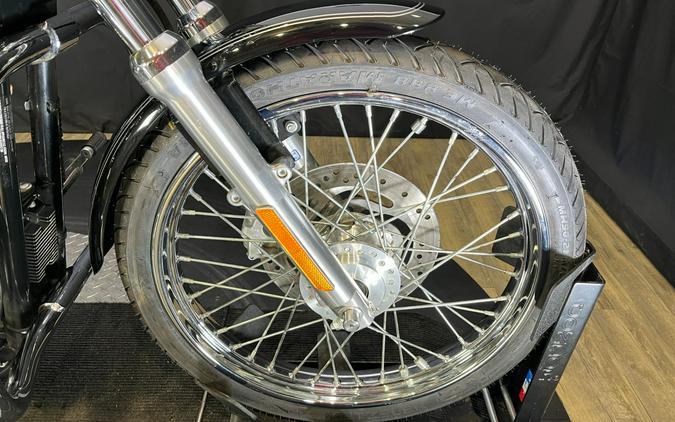 2004 Harley-Davidson Sportster® XL 1200 Custom