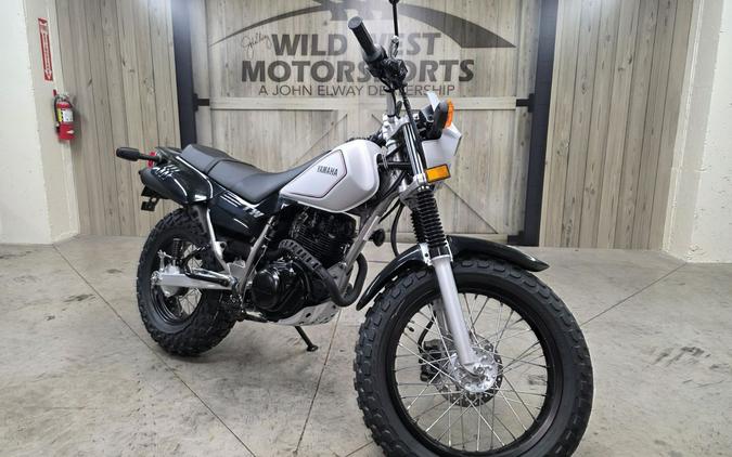 2027 Yamaha TW200