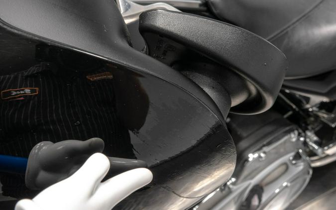 2019 HARLEY-DAVIDSON FLHX STREET GLIDE in Vivid Black