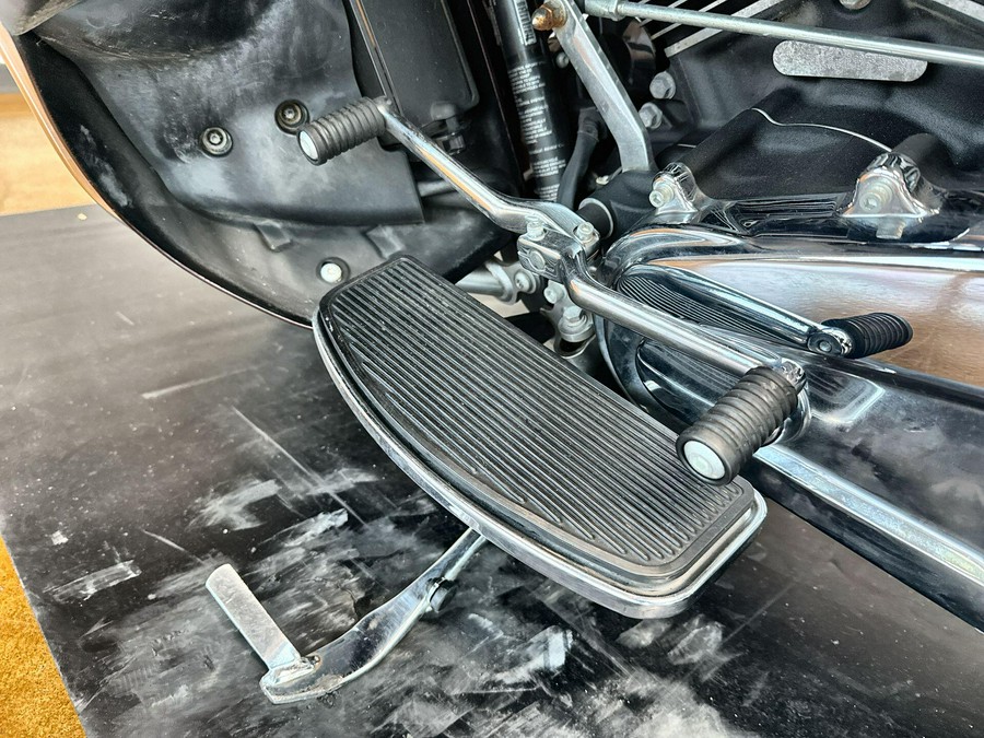 2018 Harley-Davidson® Ultra Limited Twisted Cherry