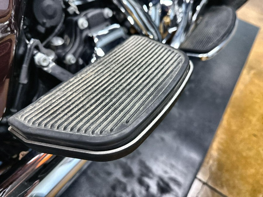 2018 Harley-Davidson® Ultra Limited Twisted Cherry