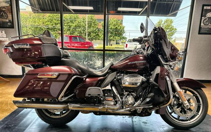 2018 Harley-Davidson® Ultra Limited Twisted Cherry