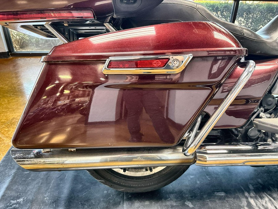 2018 Harley-Davidson® Ultra Limited Twisted Cherry