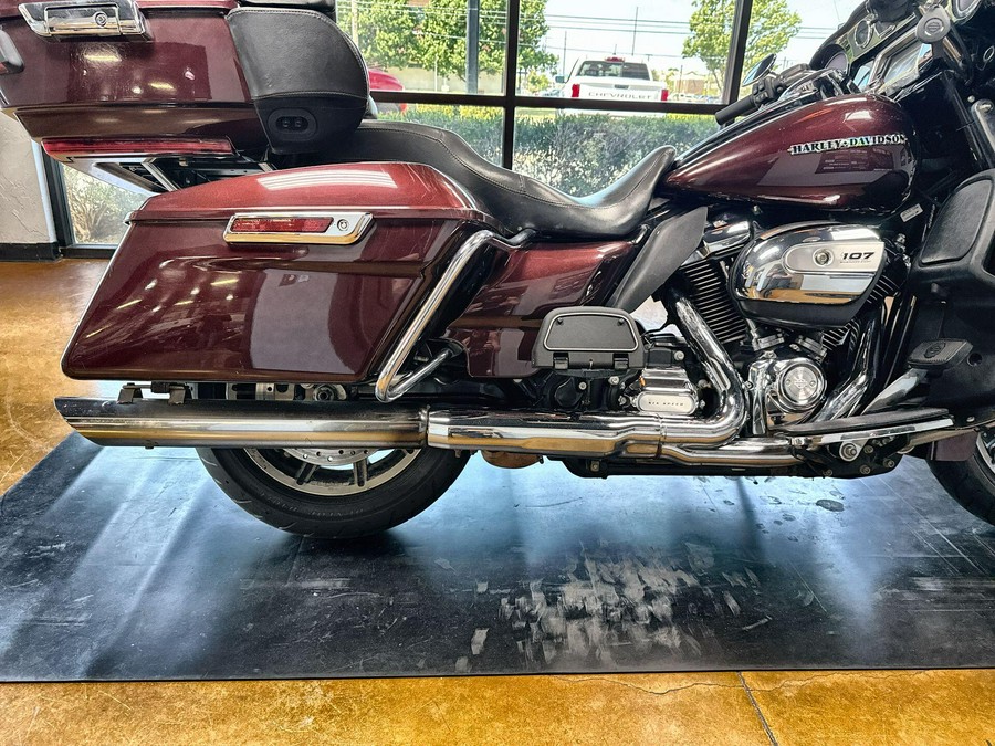 2018 Harley-Davidson® Ultra Limited Twisted Cherry