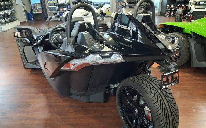2026 Polaris Slingshot® S Manual
