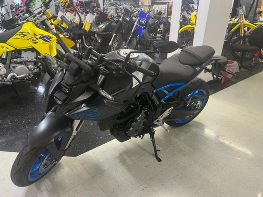 2024 Suzuki GSX-8S