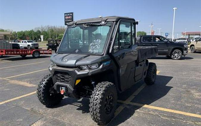 2024 Can-Am Defender Pro Limited CAB HD10