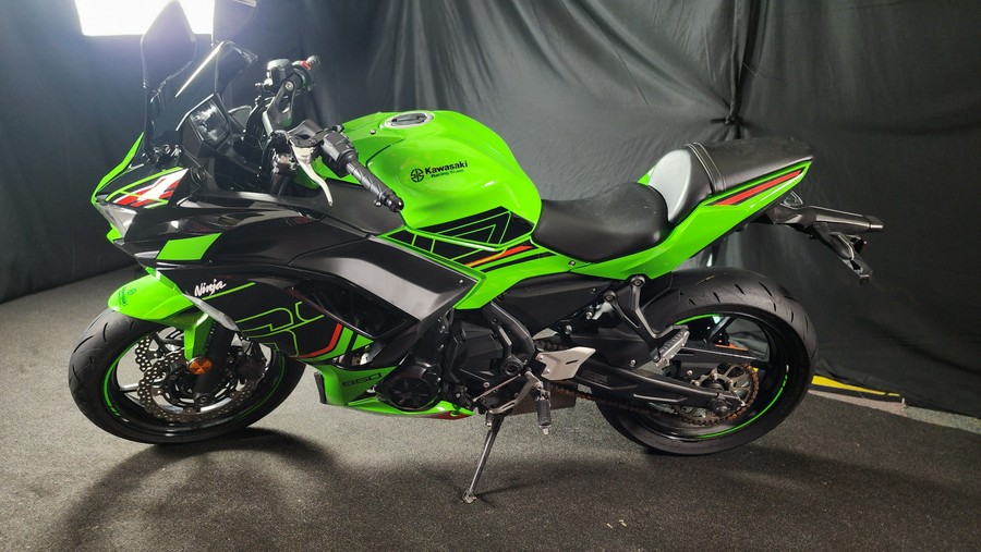 2023 Kawasaki NINJA 650 KRT ABS