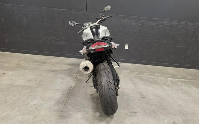2016 BMW F 800 R Light White