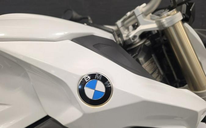 2016 BMW F 800 R Light White