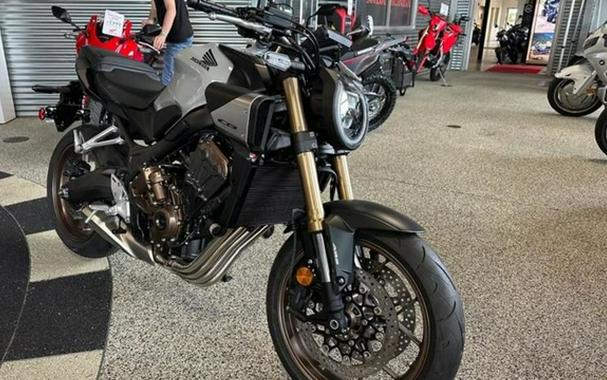 2025 Honda CB650R E-Clutch