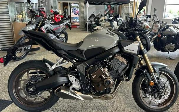 2025 Honda CB650R E-Clutch