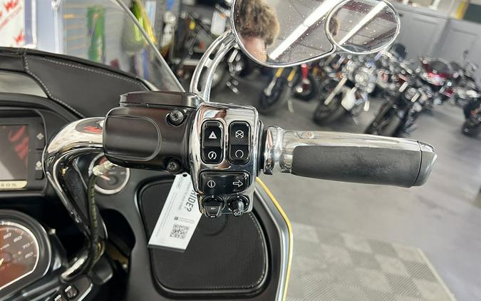 2017 Harley Davidson Road Glide Ultra FLT