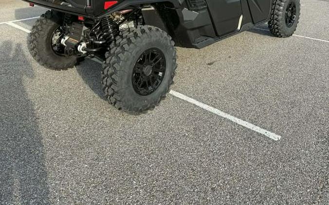 2026 Can-Am® Defender MAX Limited HD11