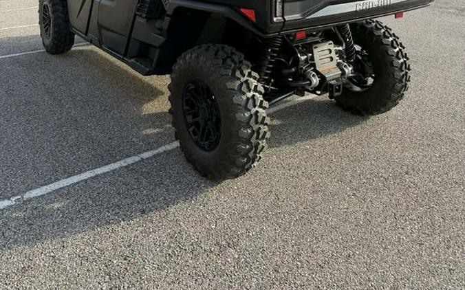 2026 Can-Am® Defender MAX Limited HD11