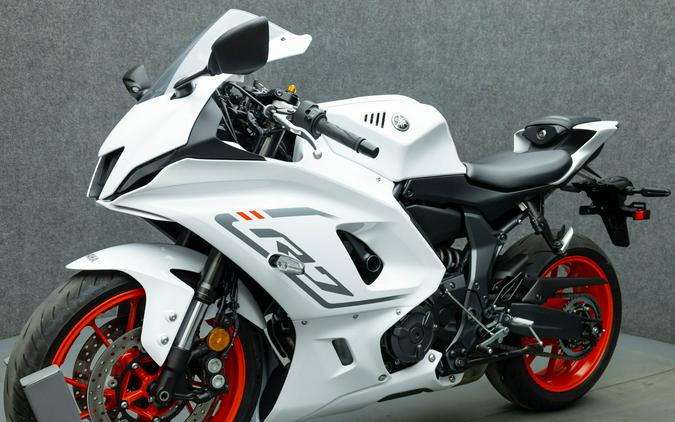2023 YAMAHA YZFR7 700