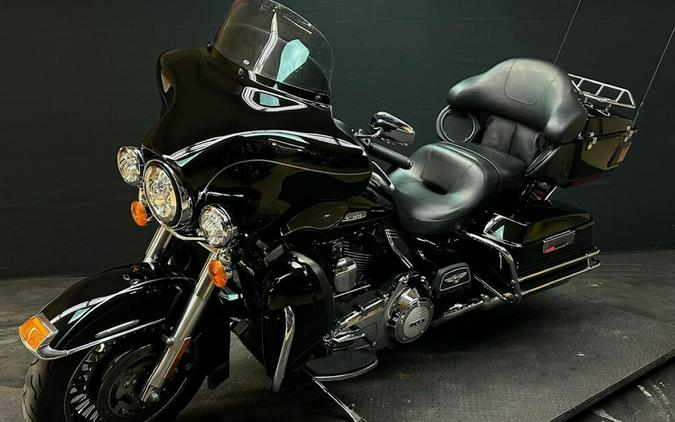 Harley-Davidson Electra Glide Ultra Limited 2012 FLHTK BLACK