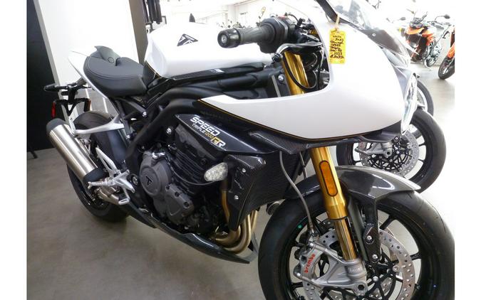 2023 Triumph Speed Triple 1200 RR Crystal White Storm Grey