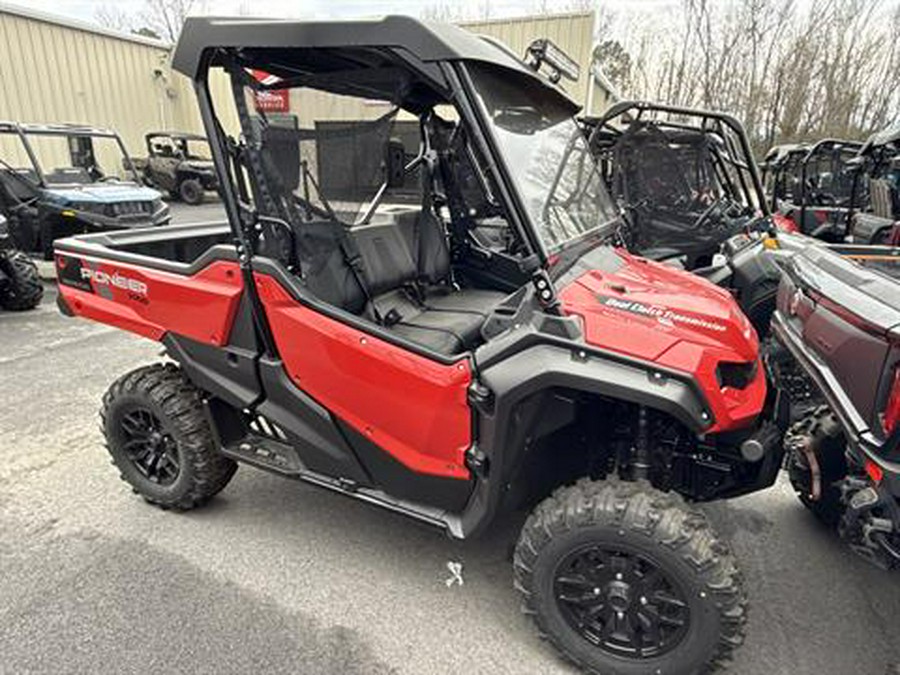 2025 Honda Pioneer 1000 Deluxe