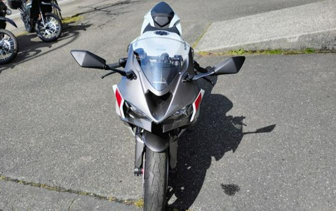 2025 Kawasaki Ninja® ZX™-6R ABS