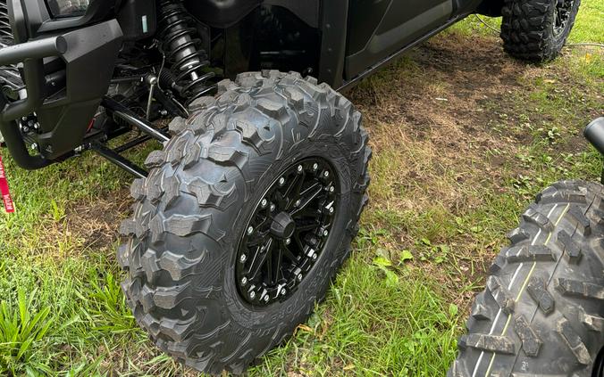 2027 Kawasaki TERYX KRX® 1000 Blackout Edition