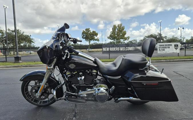 FLHXS 2021 Street Glide Special