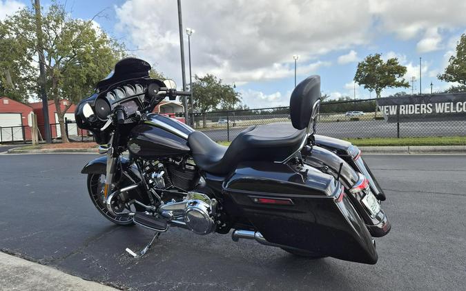 FLHXS 2021 Street Glide Special