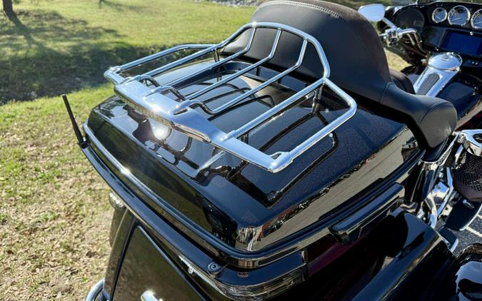 2022 Harley-Davidson® CVO™ Tri Glide® FLHTCUTGSE