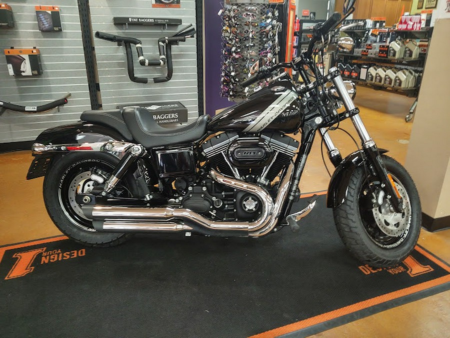 2016 Harley-Davidson® Fat Bob® Vivid Black