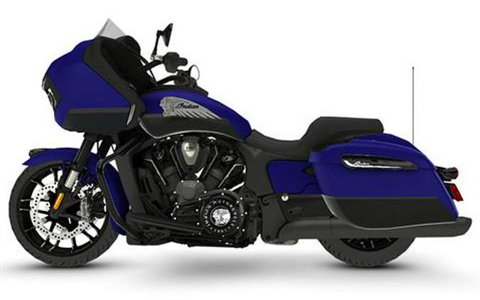 2024 Indian Motorcycle Challenger® Dark Horse® with PowerBand Audio Package