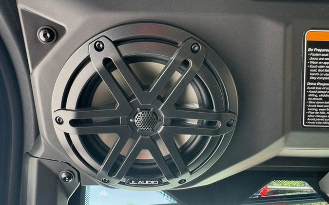 2026 Can-Am Defender Limited HD11