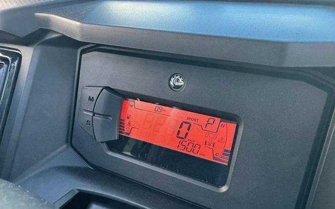 2026 Can-Am Defender Limited HD11