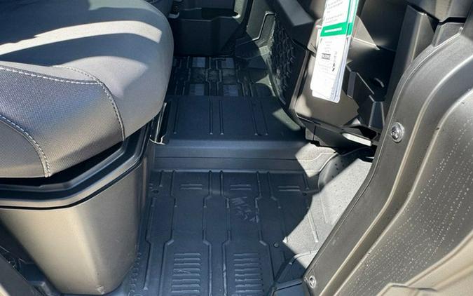 2026 Can-Am Defender Limited HD11