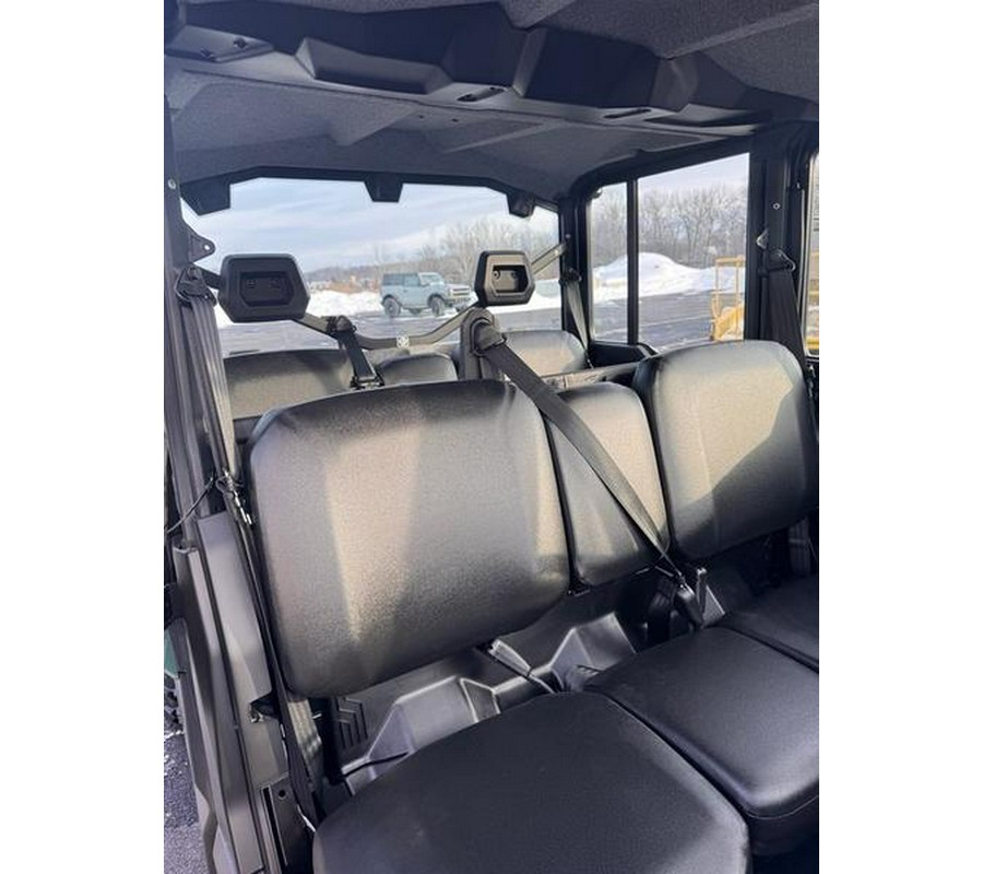 2026 Can-Am® Defender MAX DPS CAB HD10