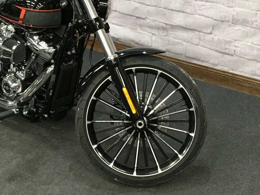 2024 Harley-Davidson Breakout Black FXBR