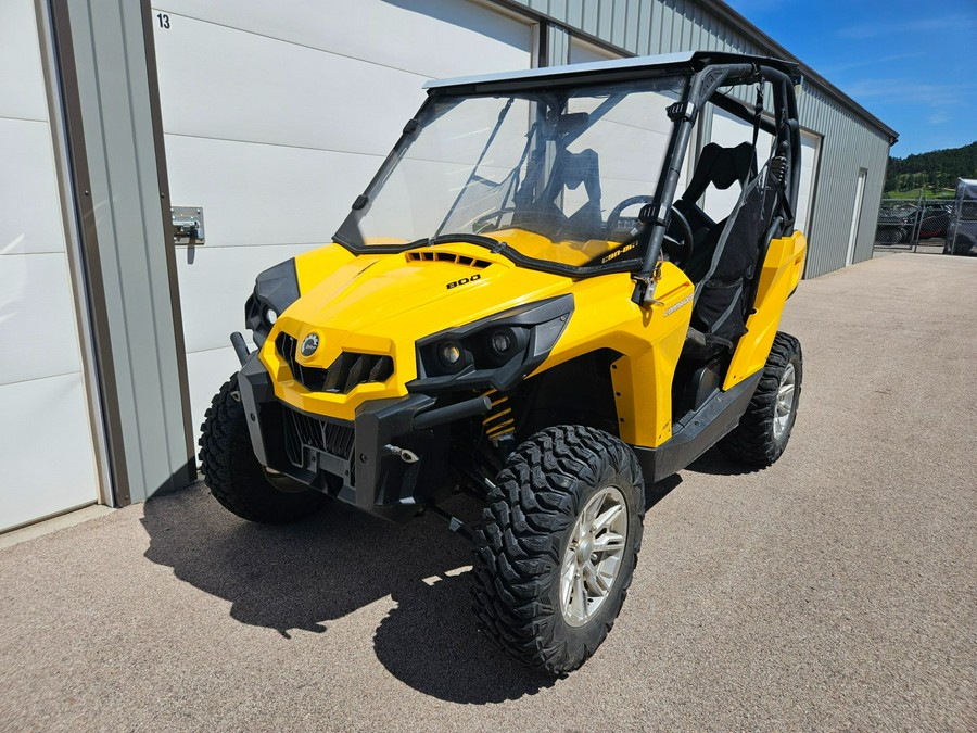 2014 Can-Am Commander™ DPS™ 800R
