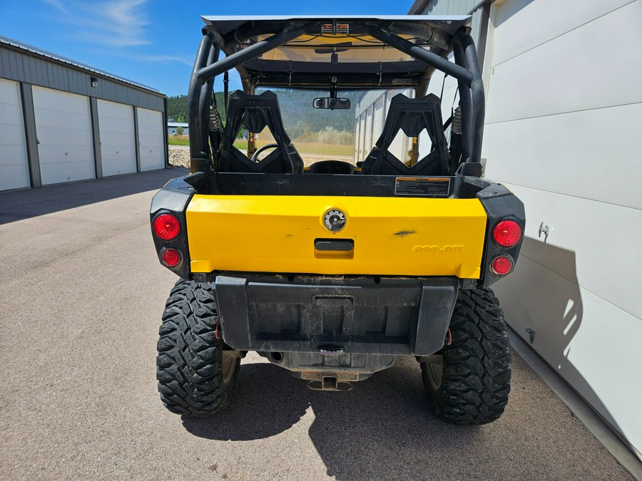 2014 Can-Am Commander™ DPS™ 800R