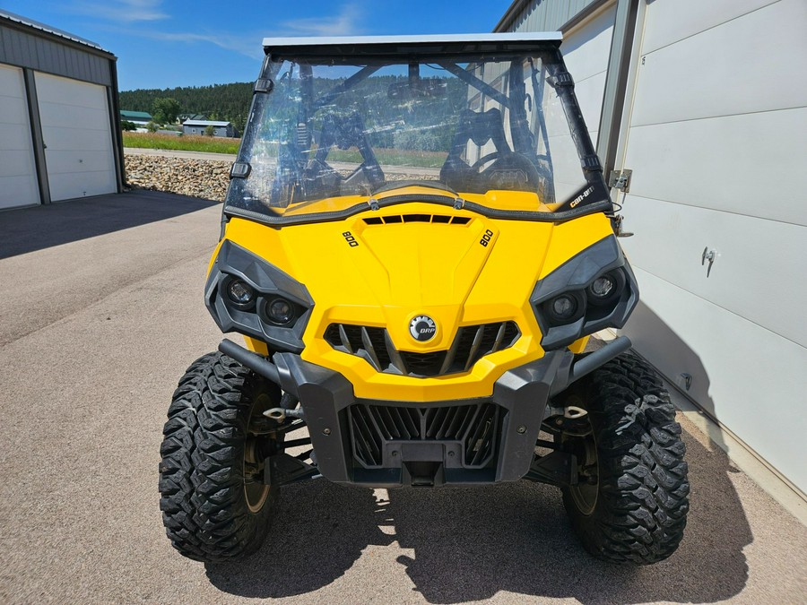2014 Can-Am Commander™ DPS™ 800R