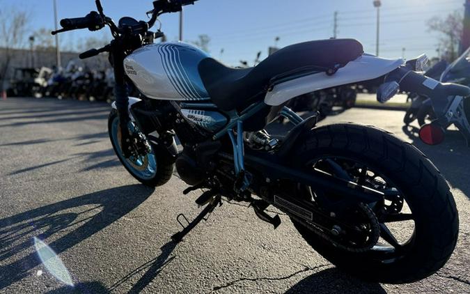 2026 Royal Enfield Guerrilla 450 Brava Blue