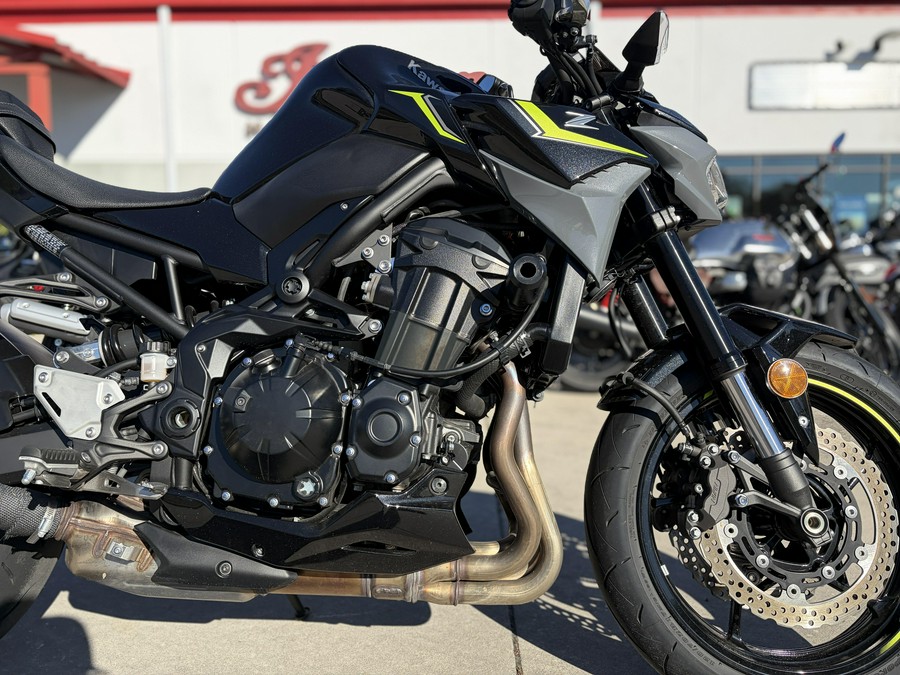 2025 Kawasaki Z900 ABS